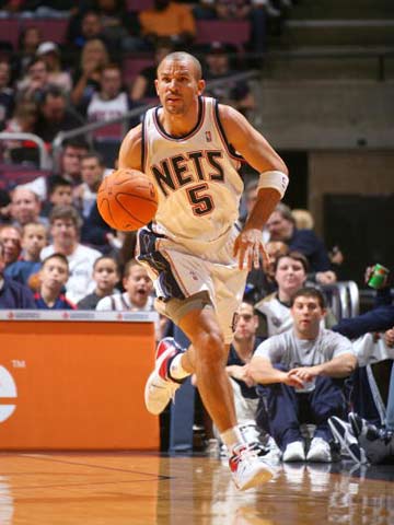 军班底的稳 军班底的稳