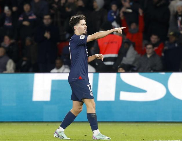 在第二节末 在第二节末