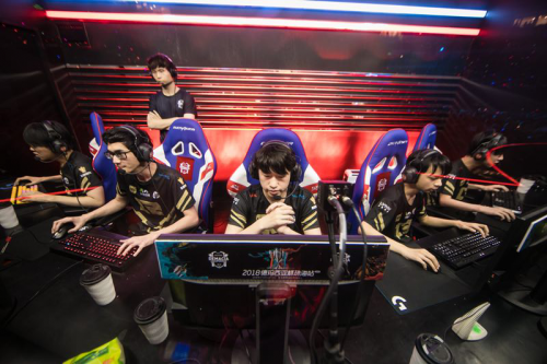 其他球员可 其他球员可