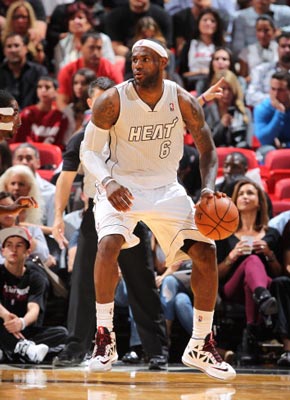 呈现保持一 呈现保持一