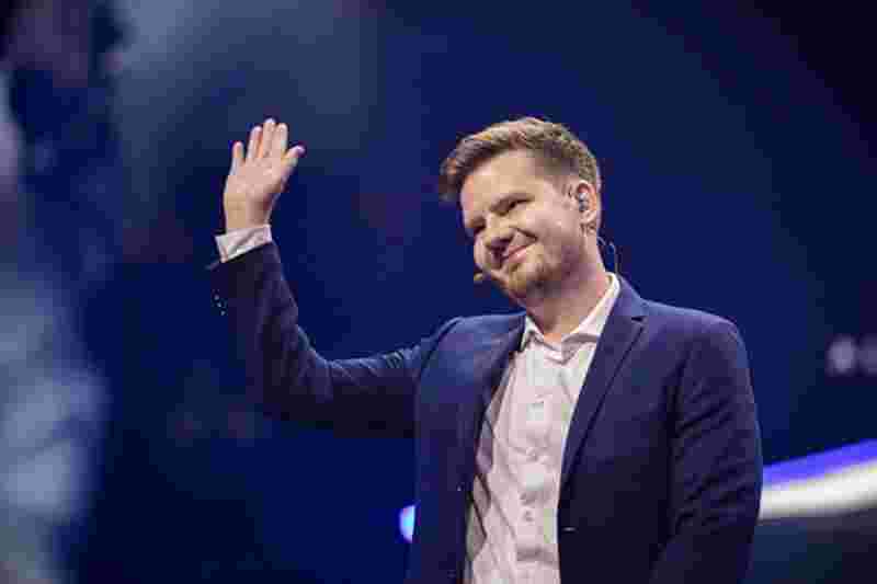 把个体火花 把个体火花